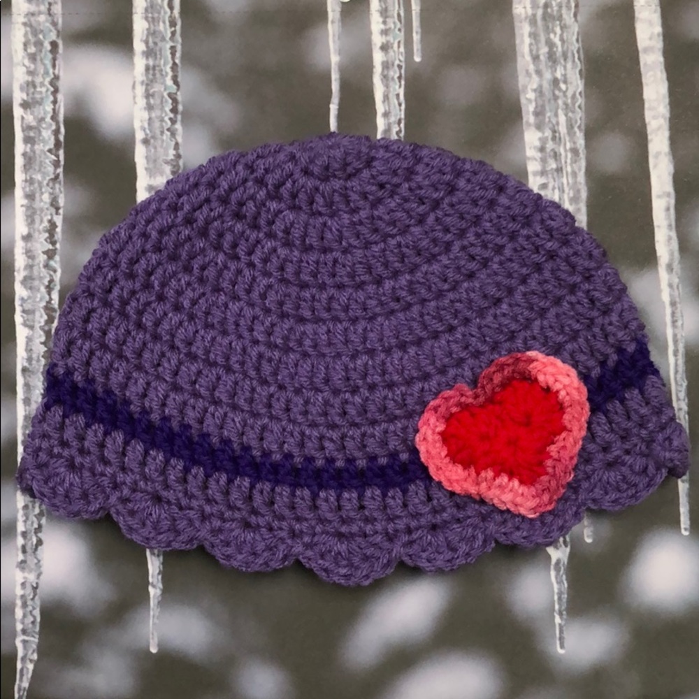 ❤️💜Toddler beanie hat purple with red heart 💜❤️photo prop hat